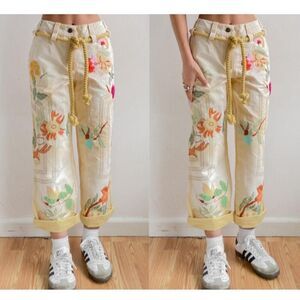 We The Free‎ Free People Women's Size 10 Yellow Embroidered Floral Jeans